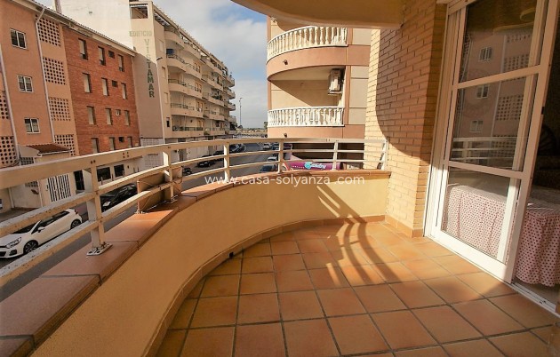 Resale - Apartment / flat - Torrevieja - La Mata