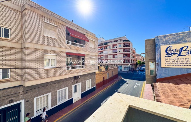 Revente - Appartement - Torrevieja - Torrevieja Centro