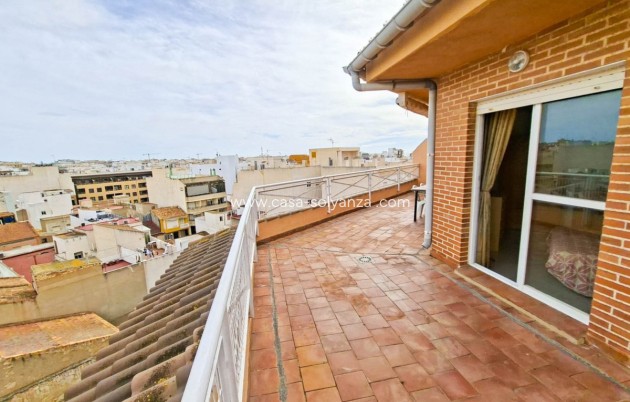 Resale - Apartment / flat - Torrevieja - Torrevieja Centro