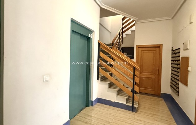 Herverkoop - Appartement / flat - Torrevieja - La Mata