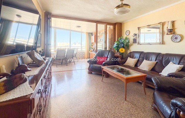 Resale - Apartment / flat - Torrevieja - La Mata