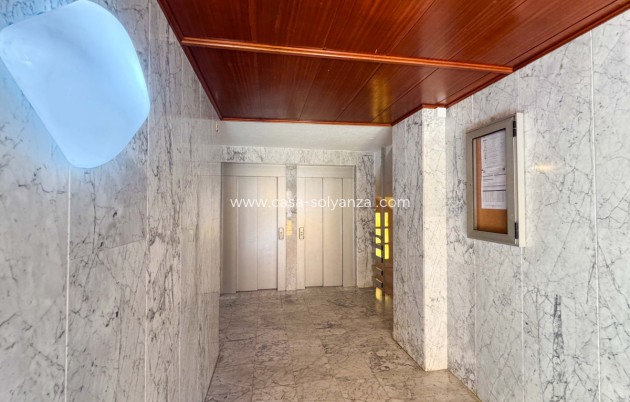 Resale - Apartment / flat - Torrevieja - La Mata