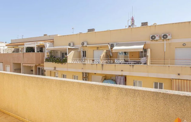 Resale - Apartment / flat - Torrevieja - Torrevieja Centro