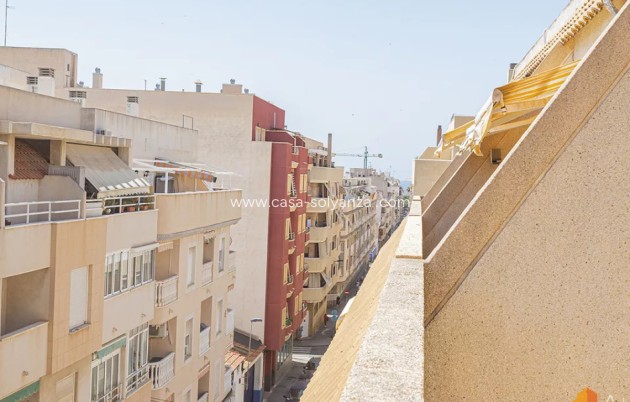 Resale - Apartment / flat - Torrevieja - Torrevieja Centro