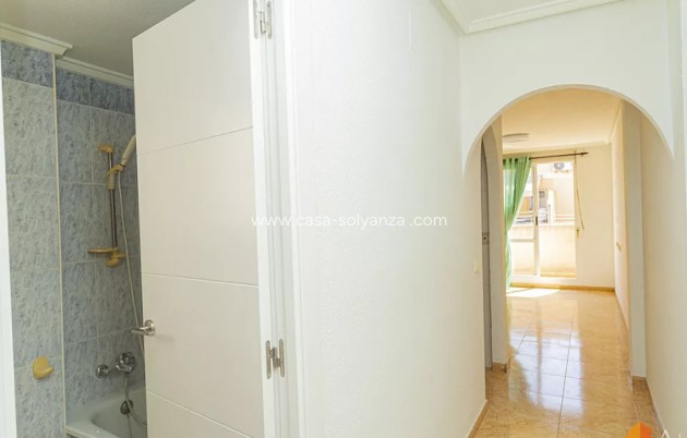Resale - Apartment / flat - Torrevieja - Torrevieja Centro