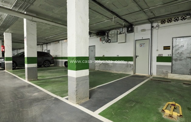 Resale - Apartment / flat - Torrevieja - Playa de los Locos
