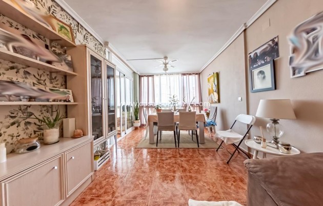 Resale - Apartment / flat - Benidorm - Costa Blanca
