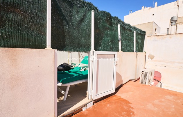 Resale - Apartment / flat - Torrevieja - Torrevieja Centro
