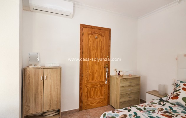 Resale - Apartment / flat - Torrevieja - Torrevieja Centro