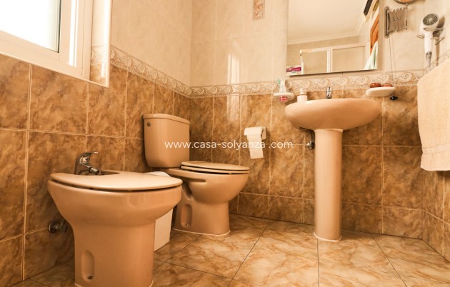 Resale - Apartment / flat - Torrevieja - Torrevieja Centro
