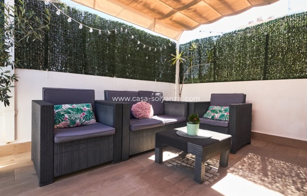 Resale - Apartment / flat - Torrevieja - Torrevieja Centro