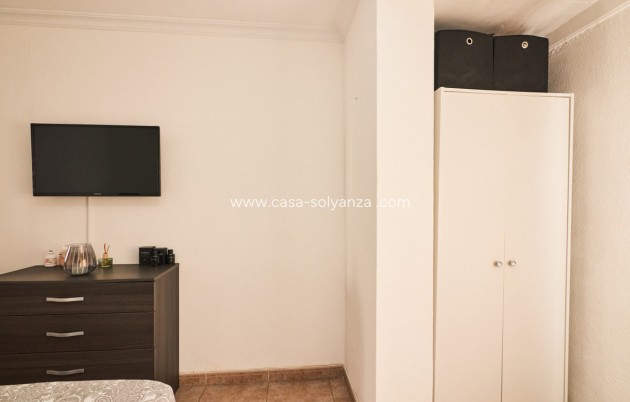 Resale - Apartment / flat - Torrevieja - Torrevieja Centro