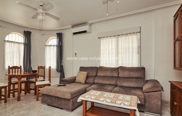 Resale - Townhouse - Torrevieja - Torrevieja Centro