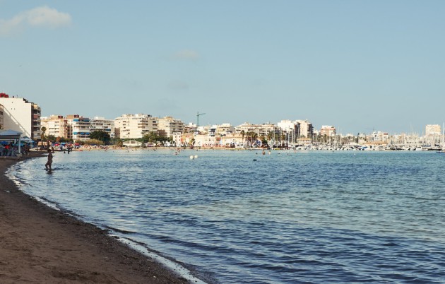 Resale - Apartment / flat - Torrevieja - Torrevieja Centro
