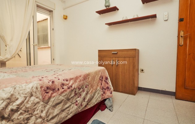 Resale - Apartment / flat - Torrevieja - Torrevieja Centro