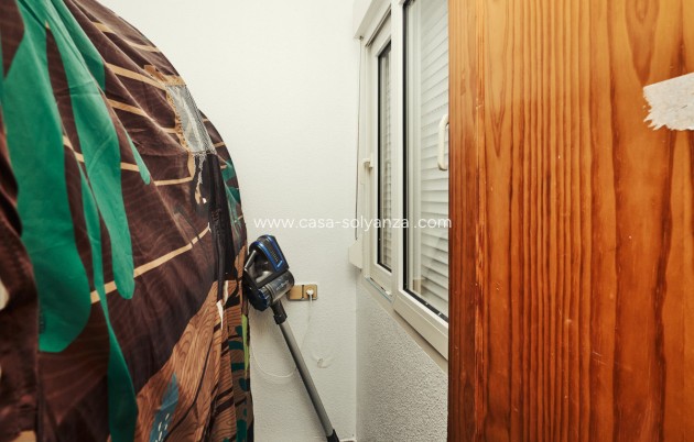 Resale - Apartment / flat - Torrevieja - Torrevieja Centro