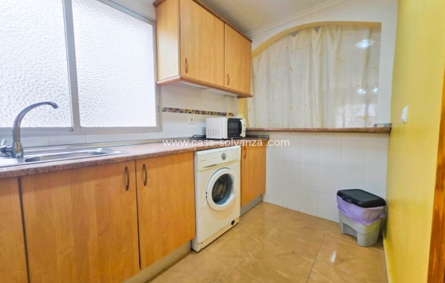 Wiederverkauf - Wohnung - Torrevieja - Torrevieja Centro