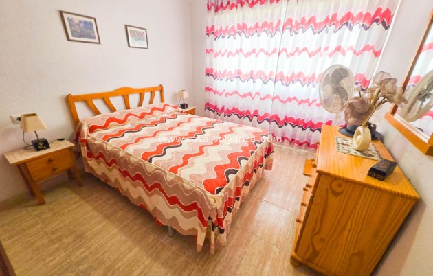 Wiederverkauf - Wohnung - Torrevieja - Torrevieja Centro