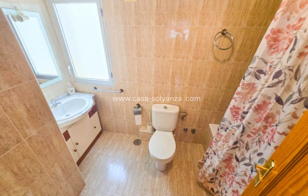 Wiederverkauf - Wohnung - Torrevieja - Torrevieja Centro