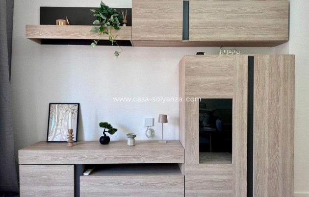 Resale - Apartment / flat - Torrevieja - Torrevieja Centro