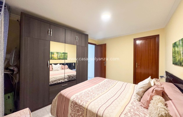 Resale - Apartment / flat - Torrevieja - Torrevieja Centro