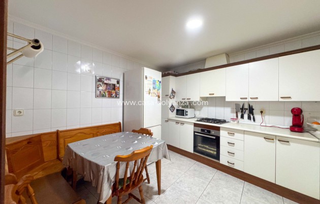 Resale - Apartment / flat - Torrevieja - Torrevieja Centro