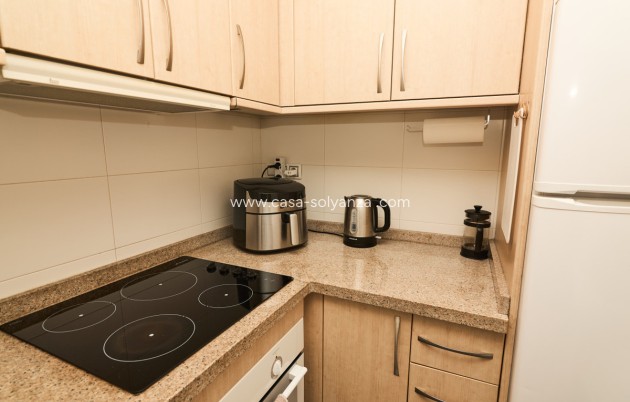 Resale - Apartment / flat - Torrevieja - Torrevieja Centro