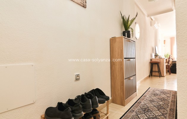 Resale - Apartment / flat - Torrevieja - Torrevieja Centro