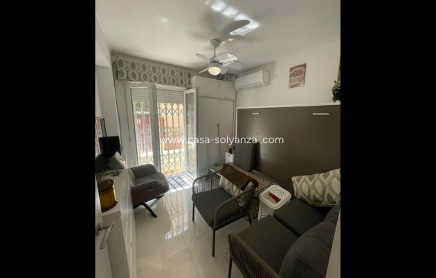 Resale - Villa - Guardamar del Segura - Guardamar del Segura Centro
