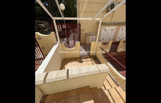 Resale - Villa - Guardamar del Segura - Guardamar del Segura Centro