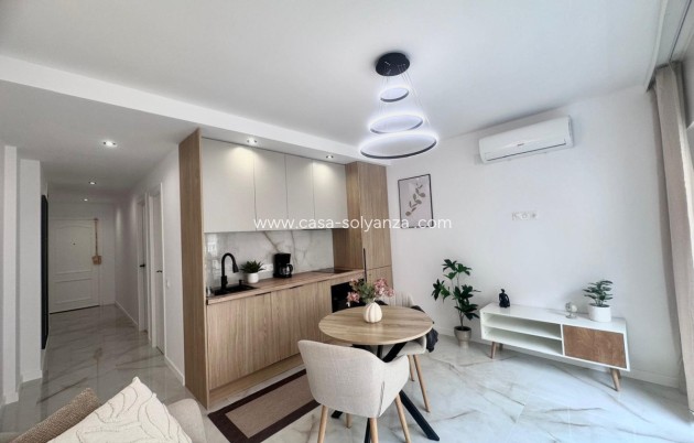 Wiederverkauf - Wohnung - Torrevieja - Torrevieja Centro