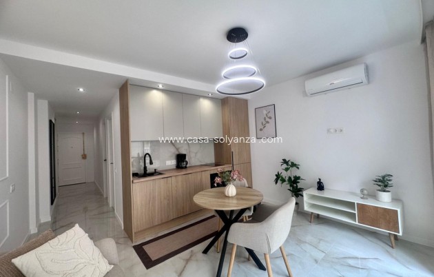 Wiederverkauf - Wohnung - Torrevieja - Torrevieja Centro