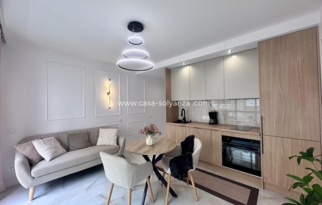 Wiederverkauf - Wohnung - Torrevieja - Torrevieja Centro