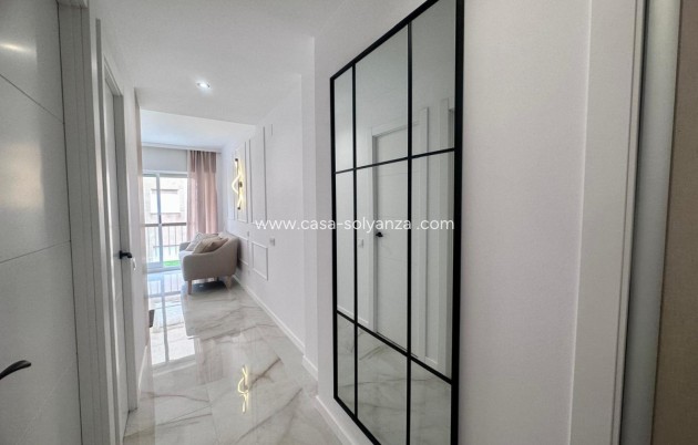 Wiederverkauf - Wohnung - Torrevieja - Torrevieja Centro