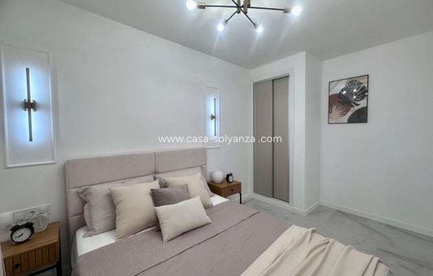 Wiederverkauf - Wohnung - Torrevieja - Torrevieja Centro