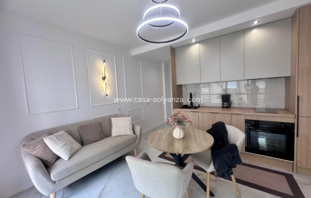 Wiederverkauf - Wohnung - Torrevieja - Torrevieja Centro