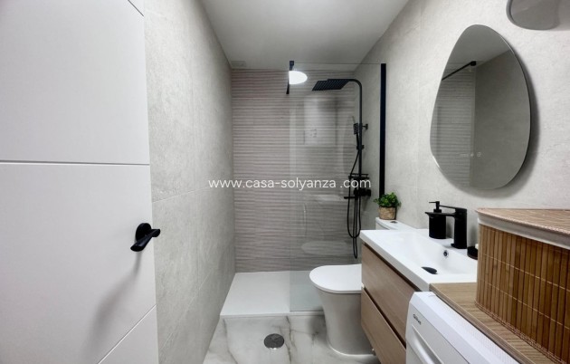 Wiederverkauf - Wohnung - Torrevieja - Torrevieja Centro