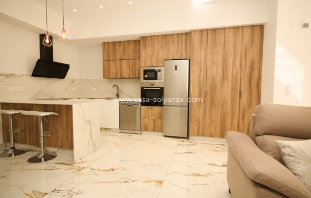 Herverkoop - Appartement / flat - Torrevieja - Torrevieja Centro