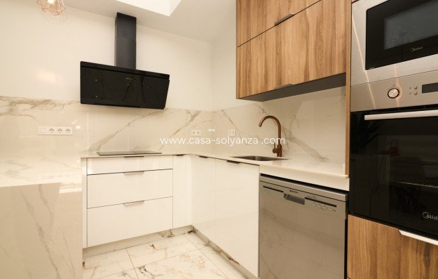Herverkoop - Appartement / flat - Torrevieja - Torrevieja Centro