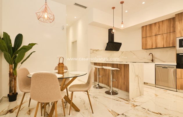 Herverkoop - Appartement / flat - Torrevieja - Torrevieja Centro