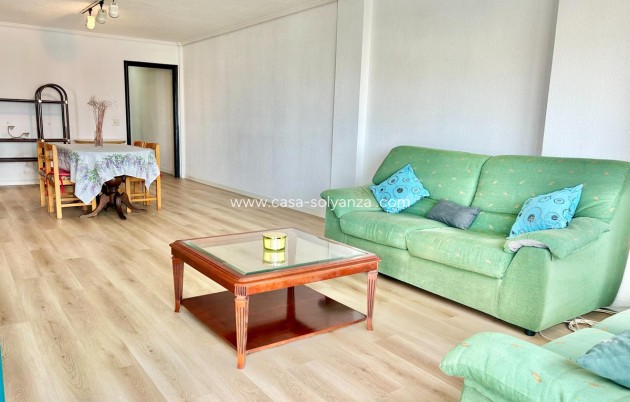 Resale - Apartment / flat - Torrevieja - Torrevieja Centro
