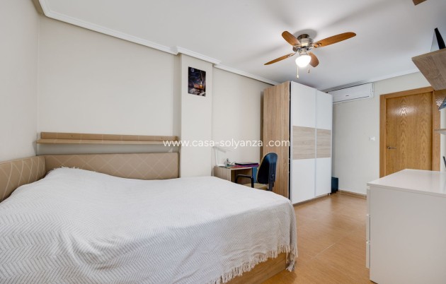 Revente - Appartement - Torrevieja - Torrevieja Centro