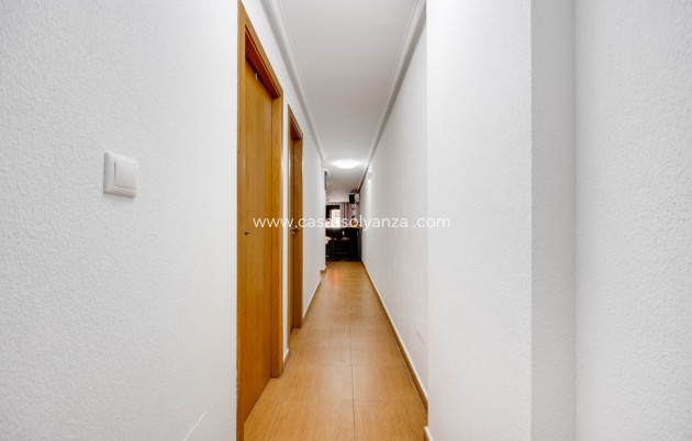 Revente - Appartement - Torrevieja - Torrevieja Centro