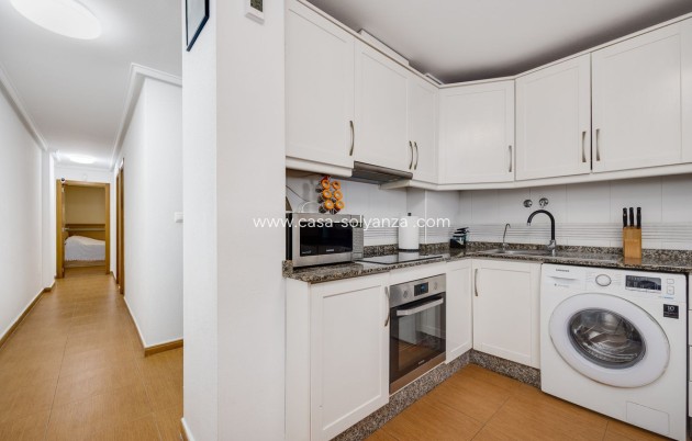 Revente - Appartement - Torrevieja - Torrevieja Centro