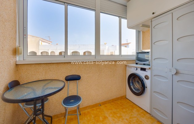 Resale - Apartment / flat - Torrevieja - Torrevieja Centro