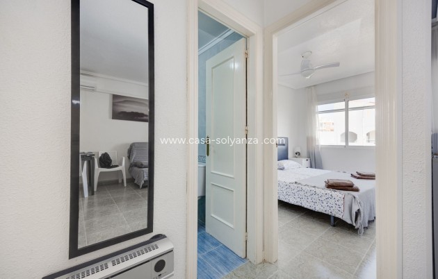 Resale - Apartment / flat - Torrevieja - Torrevieja Centro