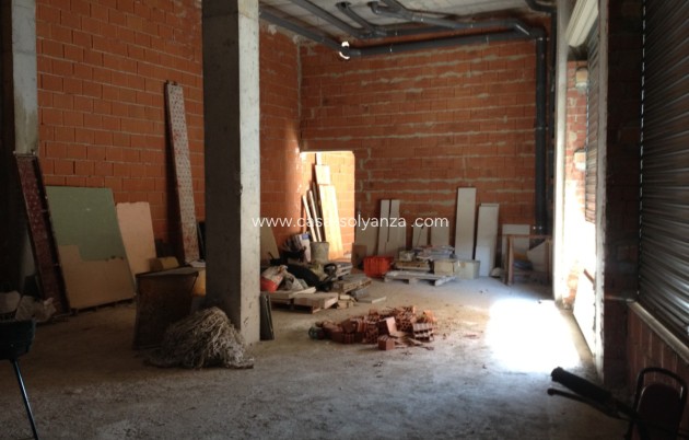 Herverkoop - Commercial Property - Los Montesinos - Los Montesinos Centro