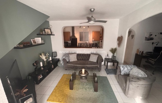 Resale - Apartment / flat - Torrevieja - Torrevieja Centro