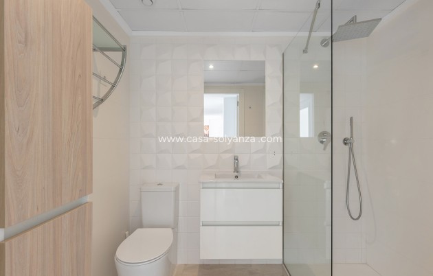 Resale - Apartment / flat - Orihuela - Punta Prima