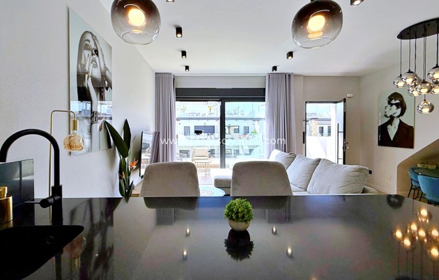 Resale - Apartment / flat - Orihuela - Punta Prima